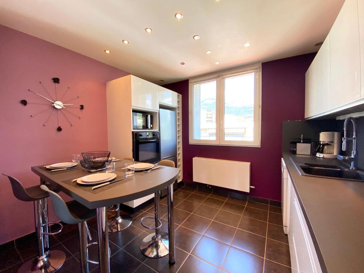 Appartement Cosy - Vue Sur Les Montagnes シャンベリ エクステリア 写真